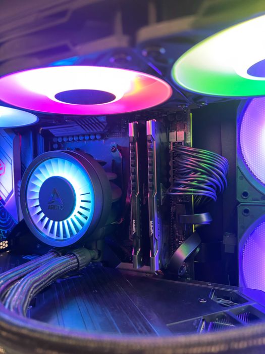 Геймърски компютър AMD Ryzen 9 5950X, ASUS ROG RTX 3090 24GB, 64GB ram