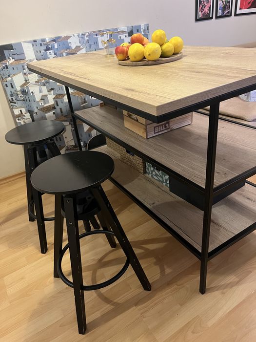 Остров за кухня / всекидневна