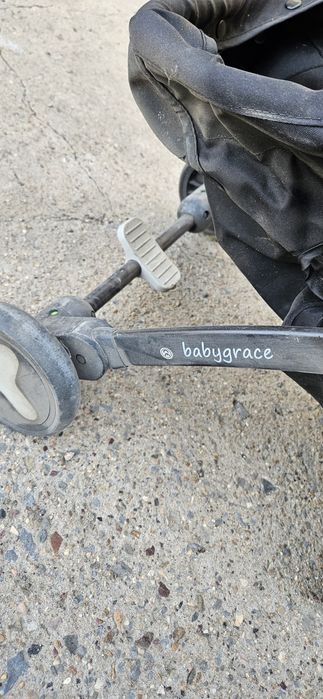 Коляска прогулочная