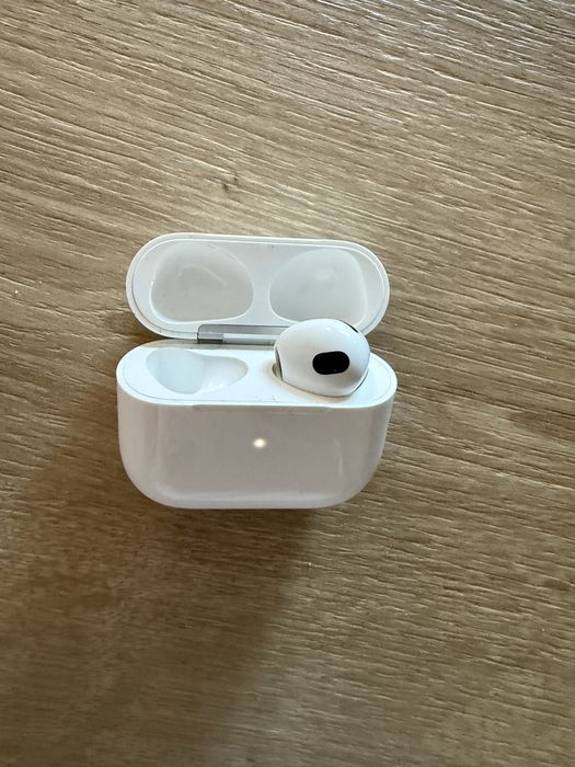 Кейс airpods 3 оригинал
