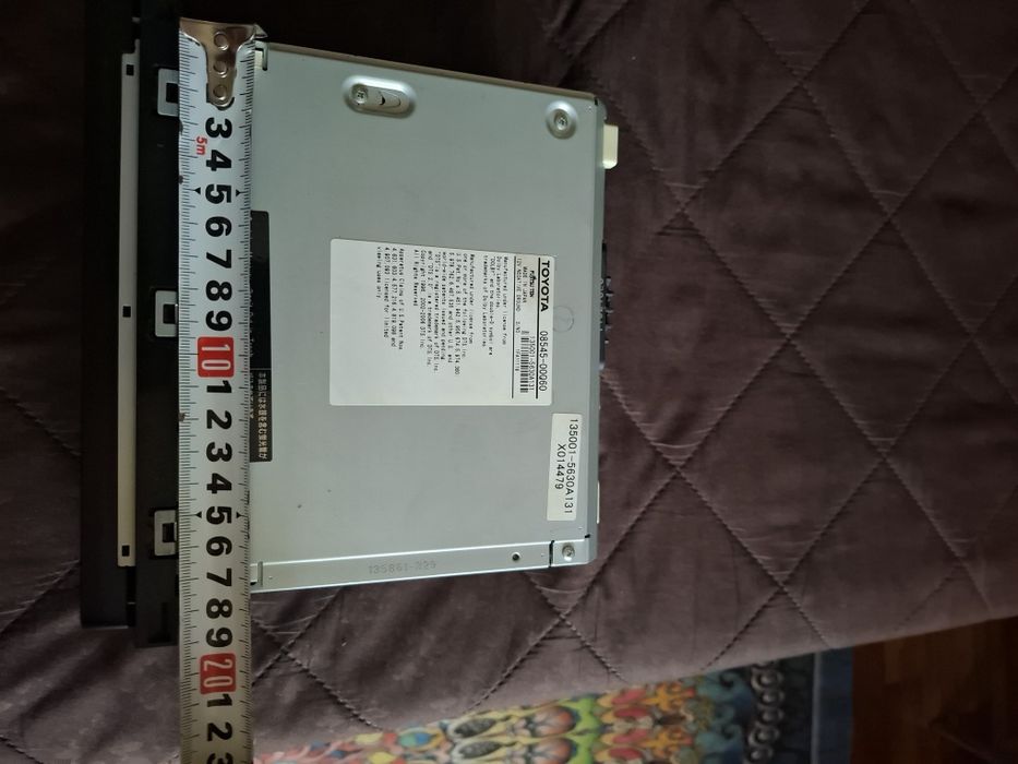 Продам автомагнитолу