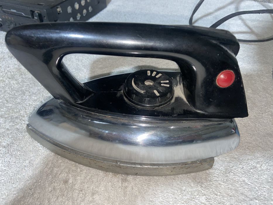 Утюг советский, в рабочем состоянии!