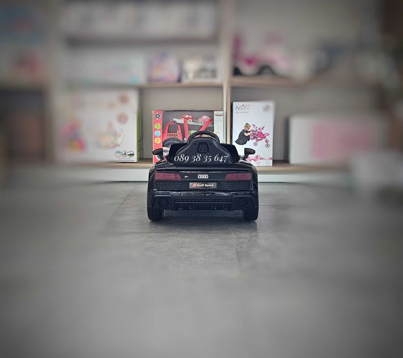 ТОП ЦЕНА!НОВО!Акумулаторна кола Audi R8 BLACK с 12V батерия,меки гуми