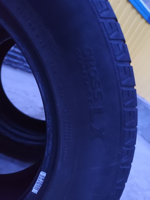 Продам Шины 215/65 R16 Continental