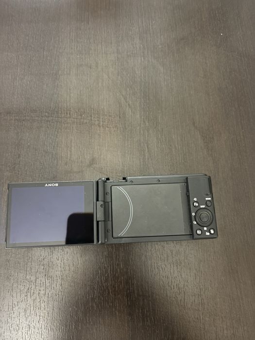 Sony ZV-1F aparat foto