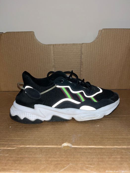 Обувки Adidas ozweego