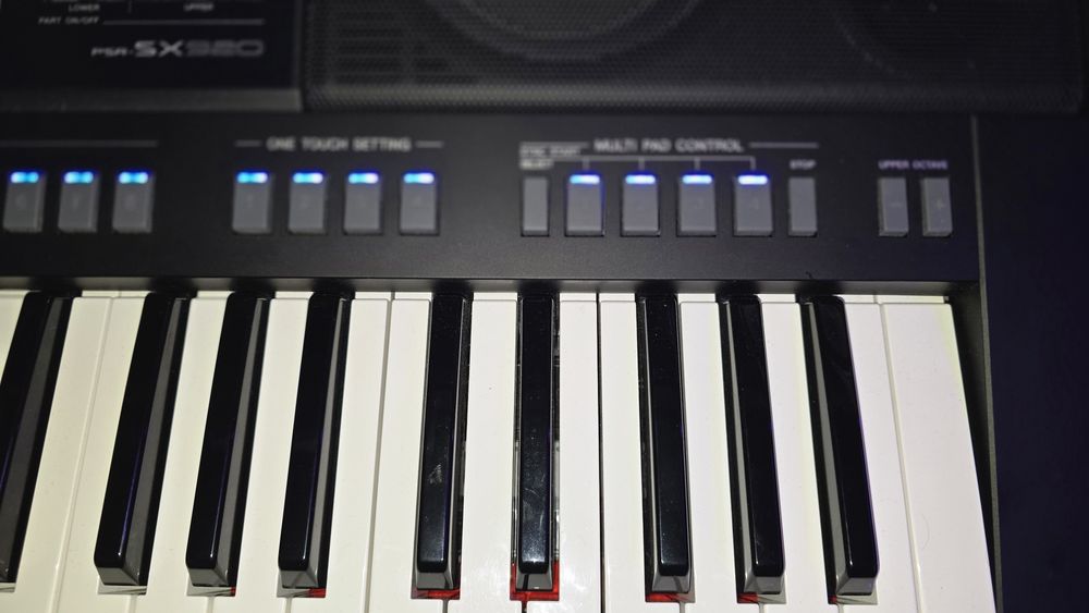 Orgă Yamaha Psr SX 920 În garanție 7700 lei negociabil!