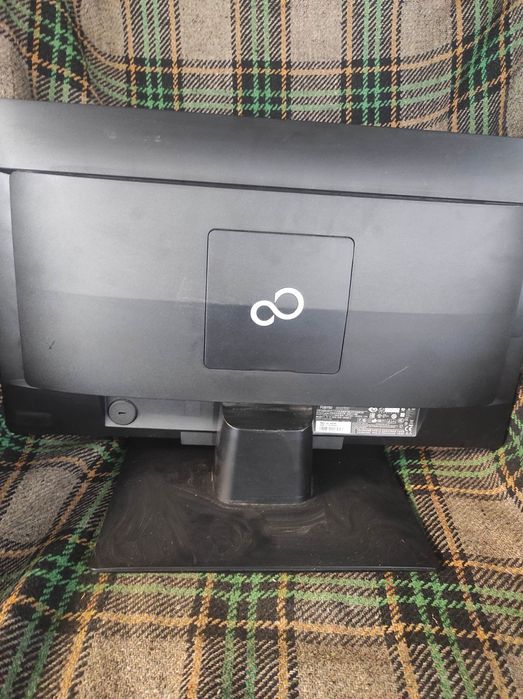Monitor LED 22 " Fujistsu Siemens