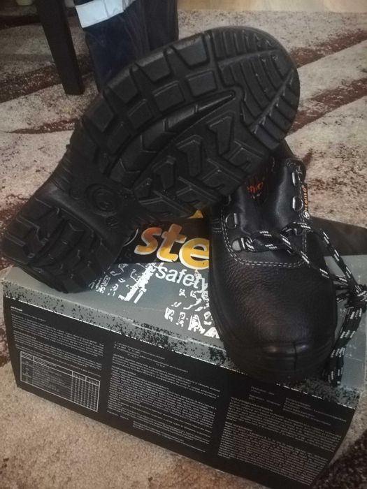 Работни обувки Stenso