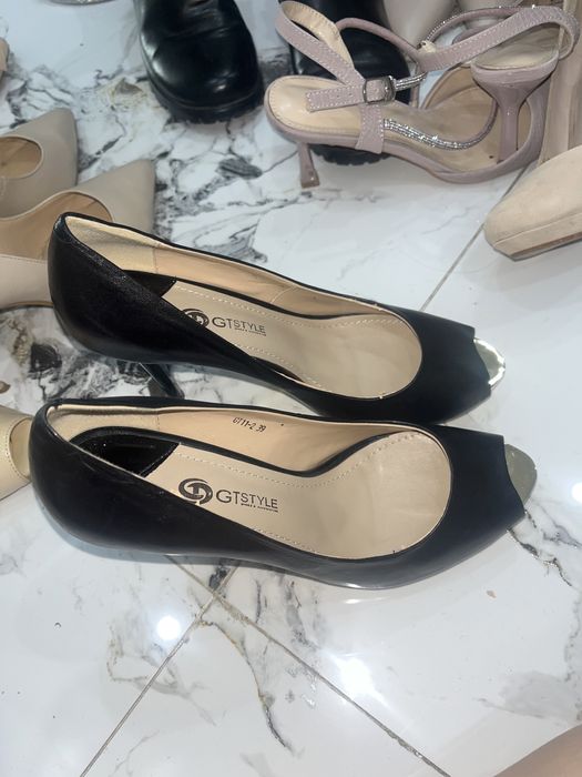 Каблуки все по 2-3к