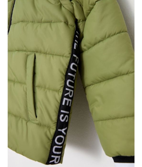 Продам куртку на 11-12 лет мальчика