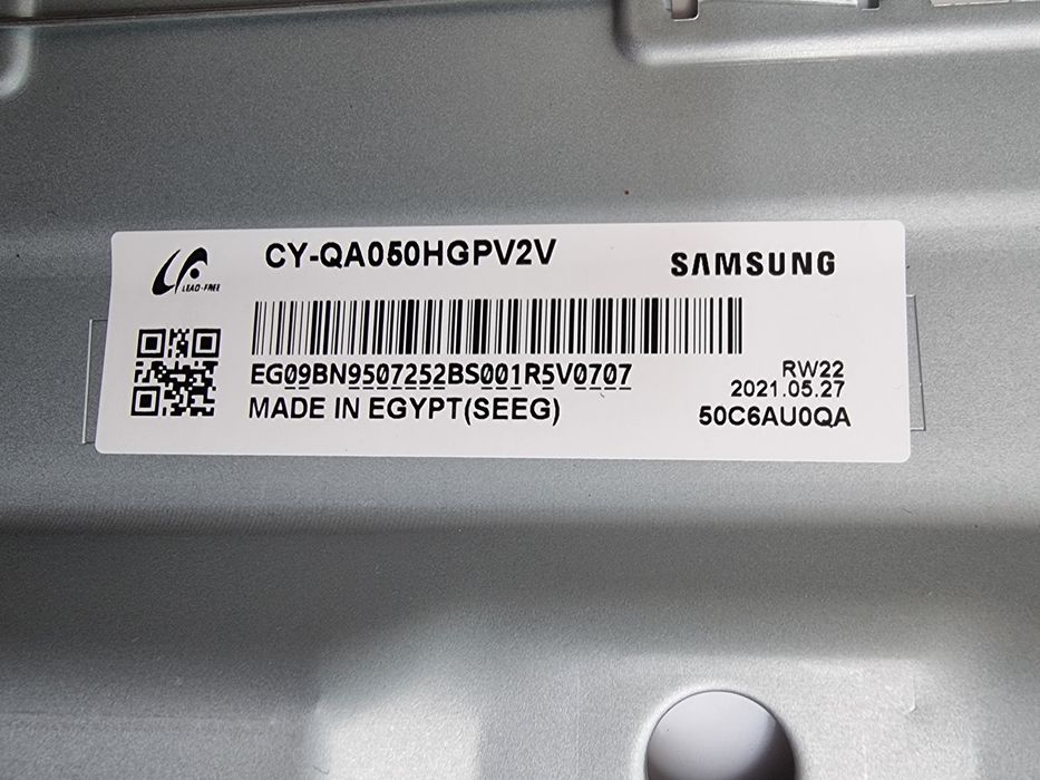 Vand TV Samsung QE50Q60AAU pentru piese.