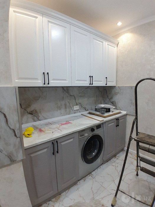 Срочно продажа квартиру Массив Феруза 4/3/4 балкон 1.5/6