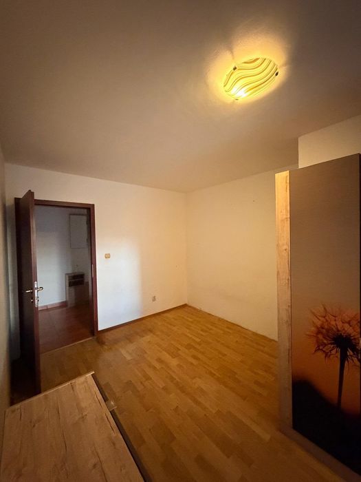 Vând Apartament pe Calea Baciului