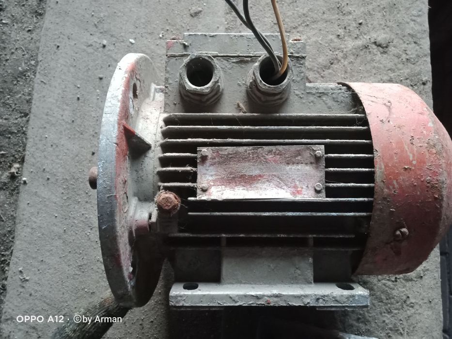 Двигатели б/у продам