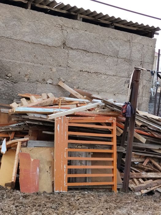 Ағаштар сатылады