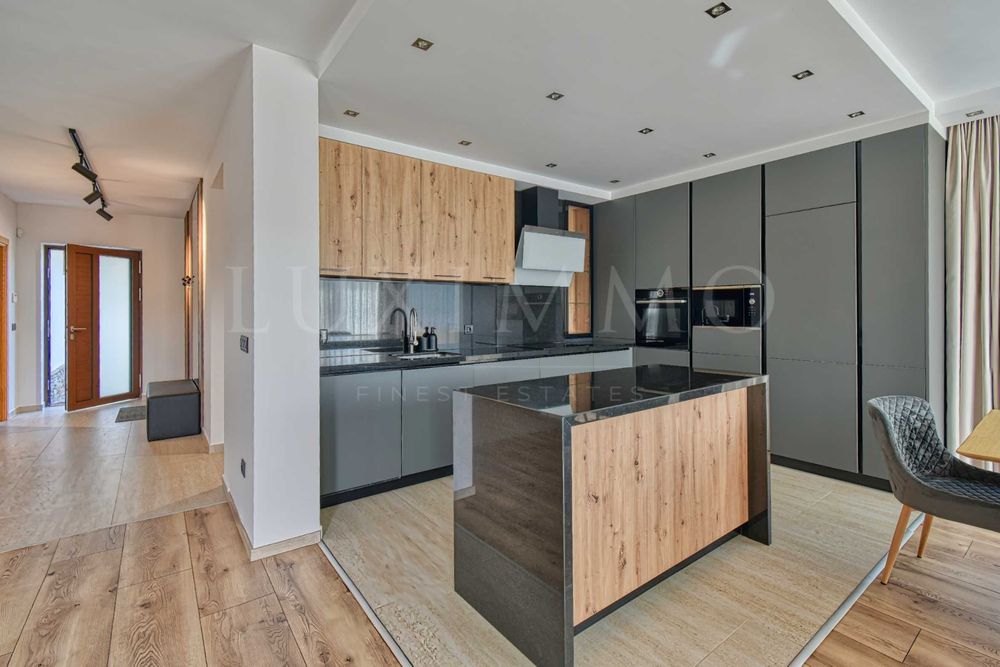 Продава се Къща в с. Кладница, Област Перник - 200 кв.м за 2000 €/кв.м - Снимка #14