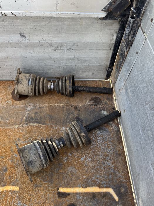 Поуоски за паджеро 3