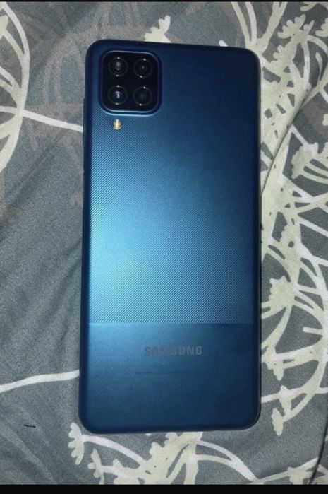 Samsung Galaxy A12