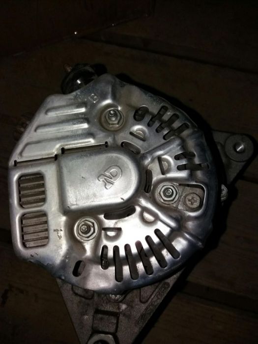 Alternator toyota avensis