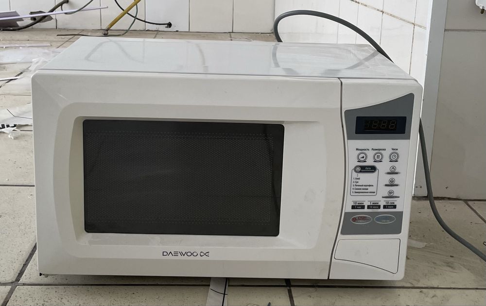 Микроволновка по 10тыс тг