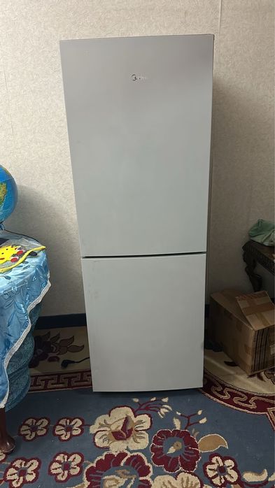 Холодильник Midea