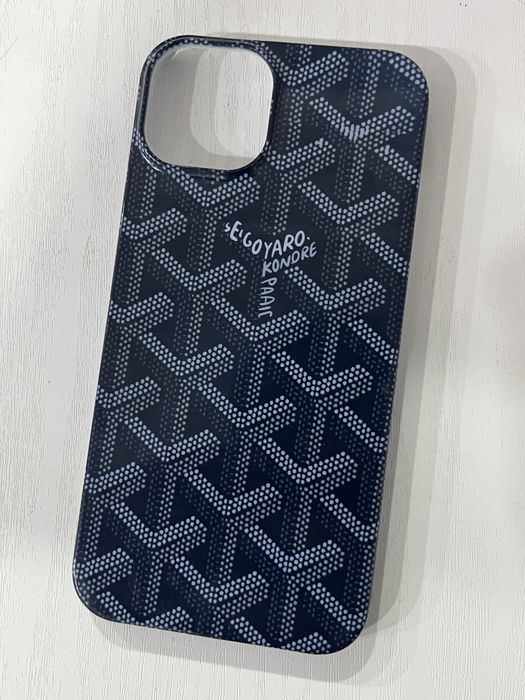Продам Iphone 13