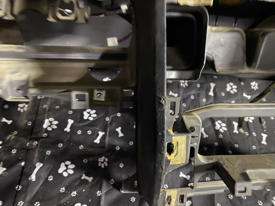 Панель торпеда на Прадо 120