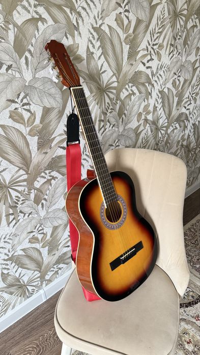 Гитара аккустический