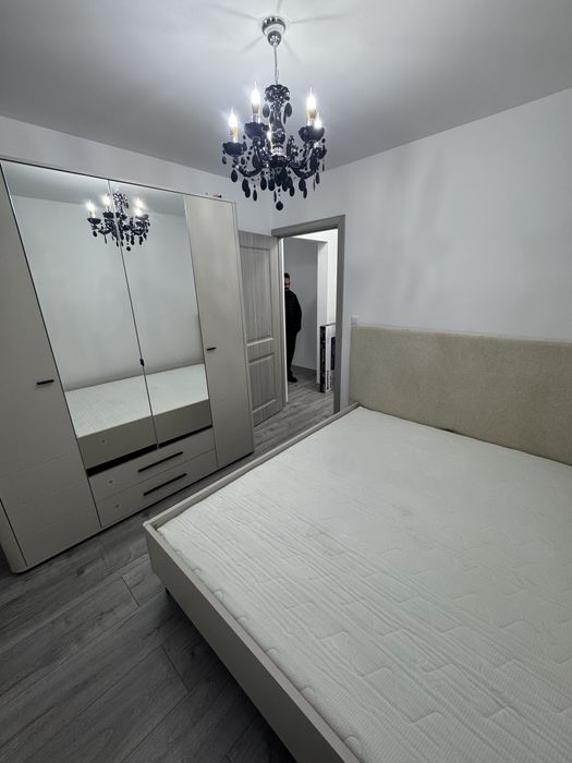 Vand Apartament 2 Camere  Sector 5 Mobilat si Utilat