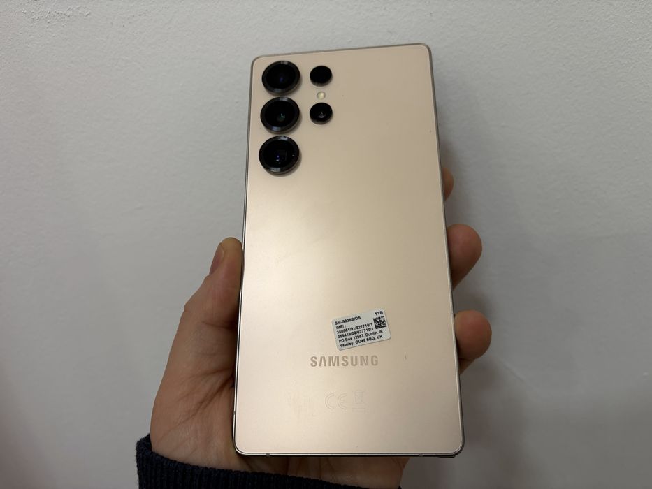 Samsung Galaxy S25 Ultra, 1TB, 12 GB RAM, Titanium PinkGold Iasi