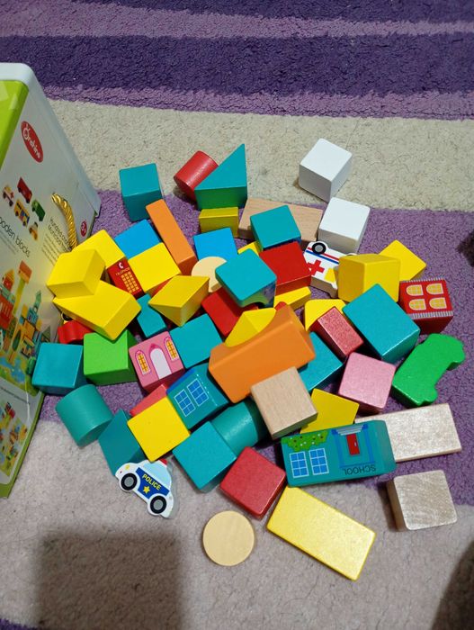 Дървен пъзел Чисто нов