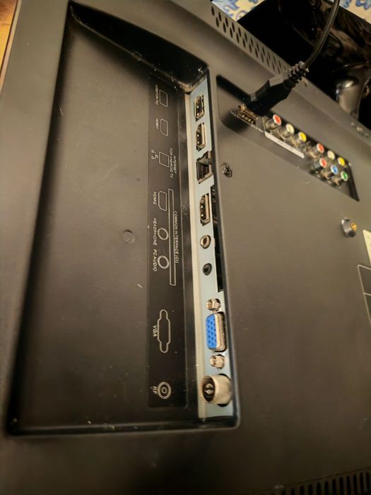 Телевизор Mystery, 24 дюйма