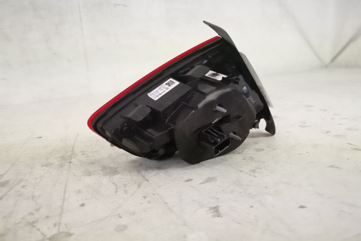 Стоп Хаион Ляв Оригинален Пълен Лед В Добро Състояние Фолксваген ВВ /