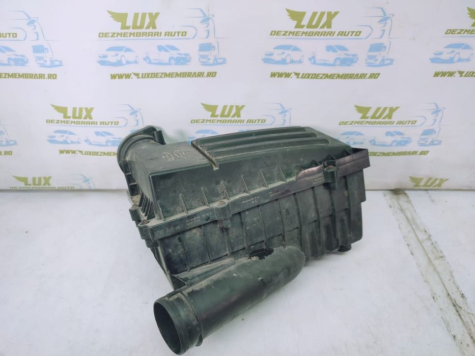 Carcasa filtru aer 3c0129607ab 2.0 tdi BKD Audi A3 8P