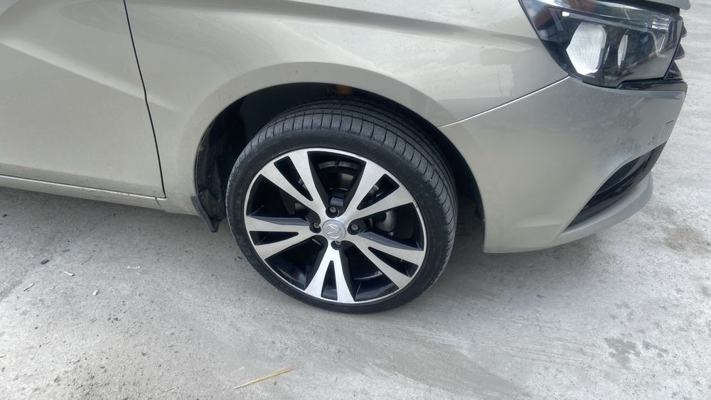 Шины 17     205/40/17