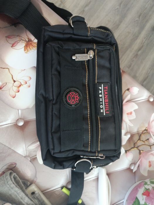 Мужская барсетка.