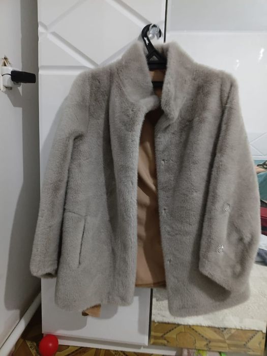 Эко шуба.в хорошем состояний.