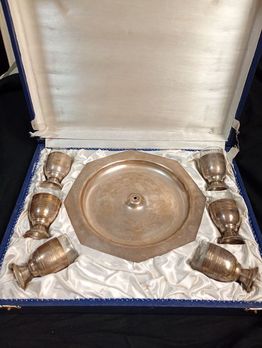 Set pahare cu suport alamă