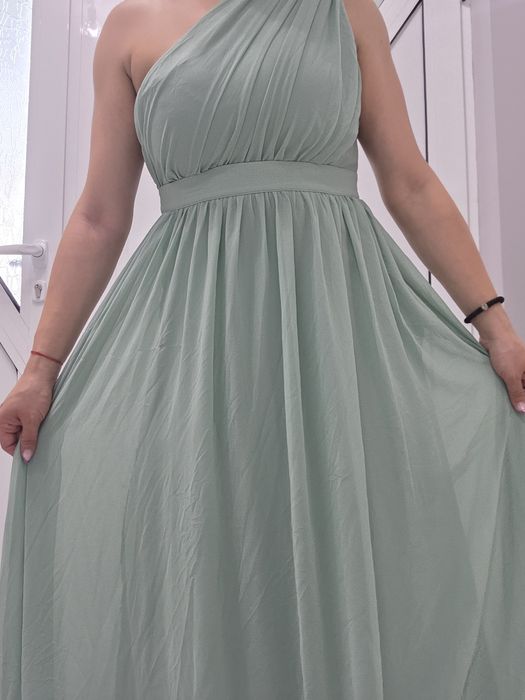 Рокля с едно рамо