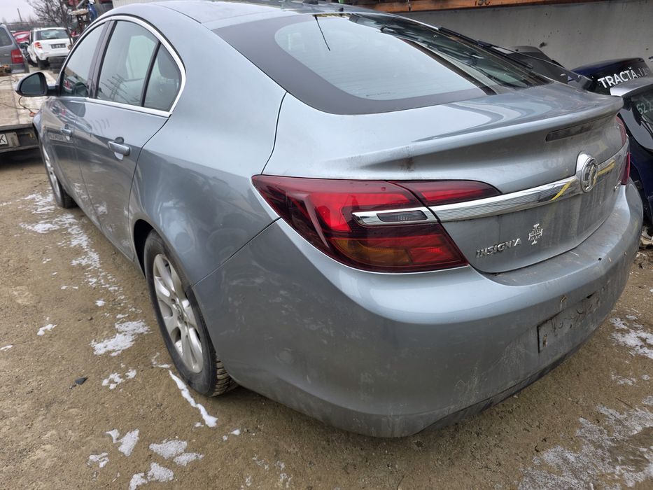 Dezmembrez Opel Insignia 2.0 cdti