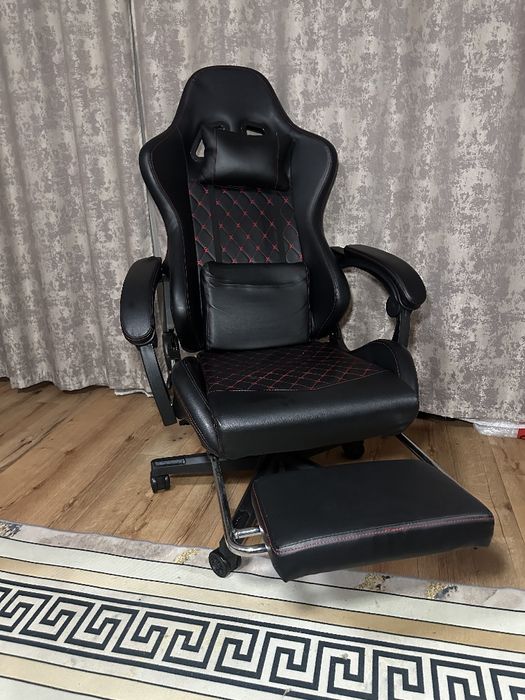 Офисное кресло или др.