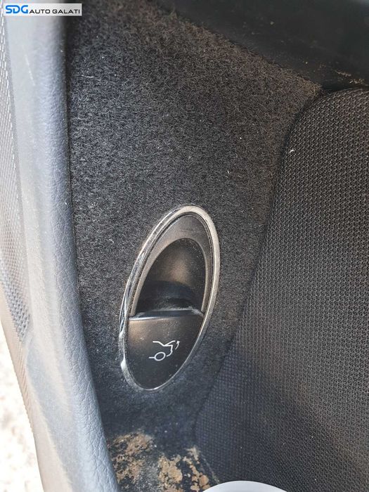 Buton Deschidere Actionare Capota Portbagaj Mercedes CLS C219 W219 Facelift 2004 - 2010 [C0220]