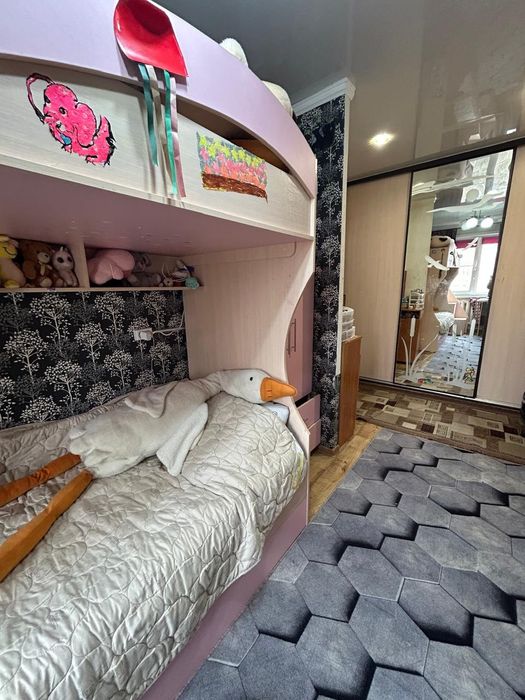 Продаётся 2-х на " 45-й аптеке"