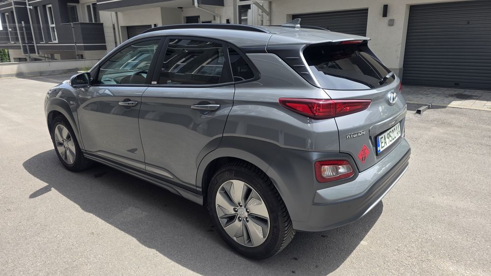 Hyundai Kona EV 39kW