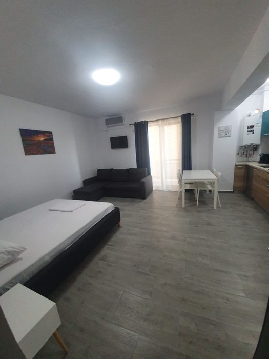 Proprietar închiriez / schimb / vand afacere la cheie 3 studiouri  Mamaia Nord + 3 parcări proprietate