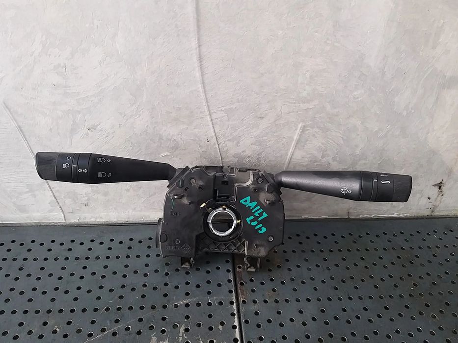 Bloc manete semnalizare stergator parbriz iveco daily 6 05802499910