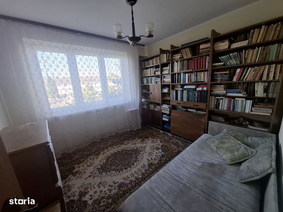 Cartierul Sasar (zona str. Gh. Marinescu)–ap. 4 camere, etaj 2, balcon