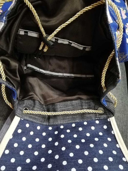 Дамска нова раница                              .