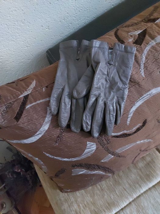 Мъжки и дамски ръкавици от естествена кожа